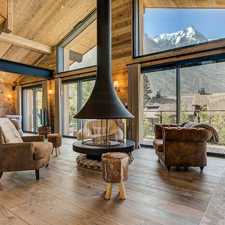 Chalet Papillon, Alpes Agency, Detached Chalet, Les Praz, Sleeps 8-10 *