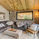 Chalet Papillon, Alpes Agency, Detached Chalet, Les Praz, Sleeps 8-10