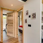 Papillon, Alpes Agency, Detached Chalet, Les Praz, Sleeps 8-10 * Chamonix