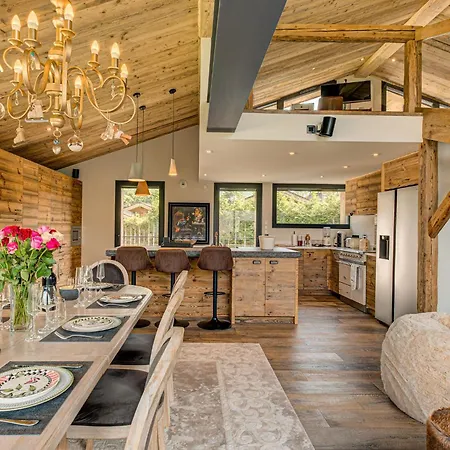 Alpesi faház Papillon, Alpes Agency, Detached Chalet, Les Praz, Sleeps 8-10