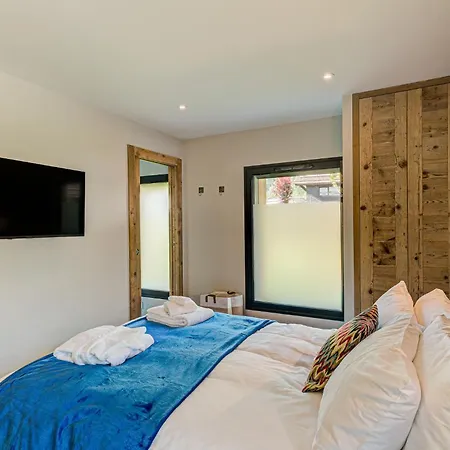 בקתה Papillon - Alpes Travel - Detached - Les Praz - Sleeps 8-10 שאמוני